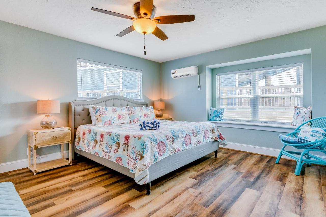 Villa The Quirky Whale Surfside Beach Esterno foto