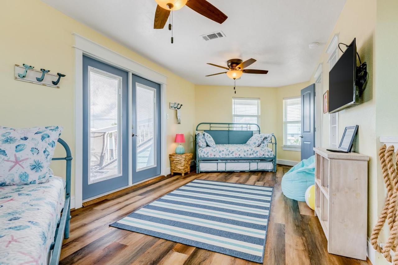 Villa The Quirky Whale Surfside Beach Esterno foto