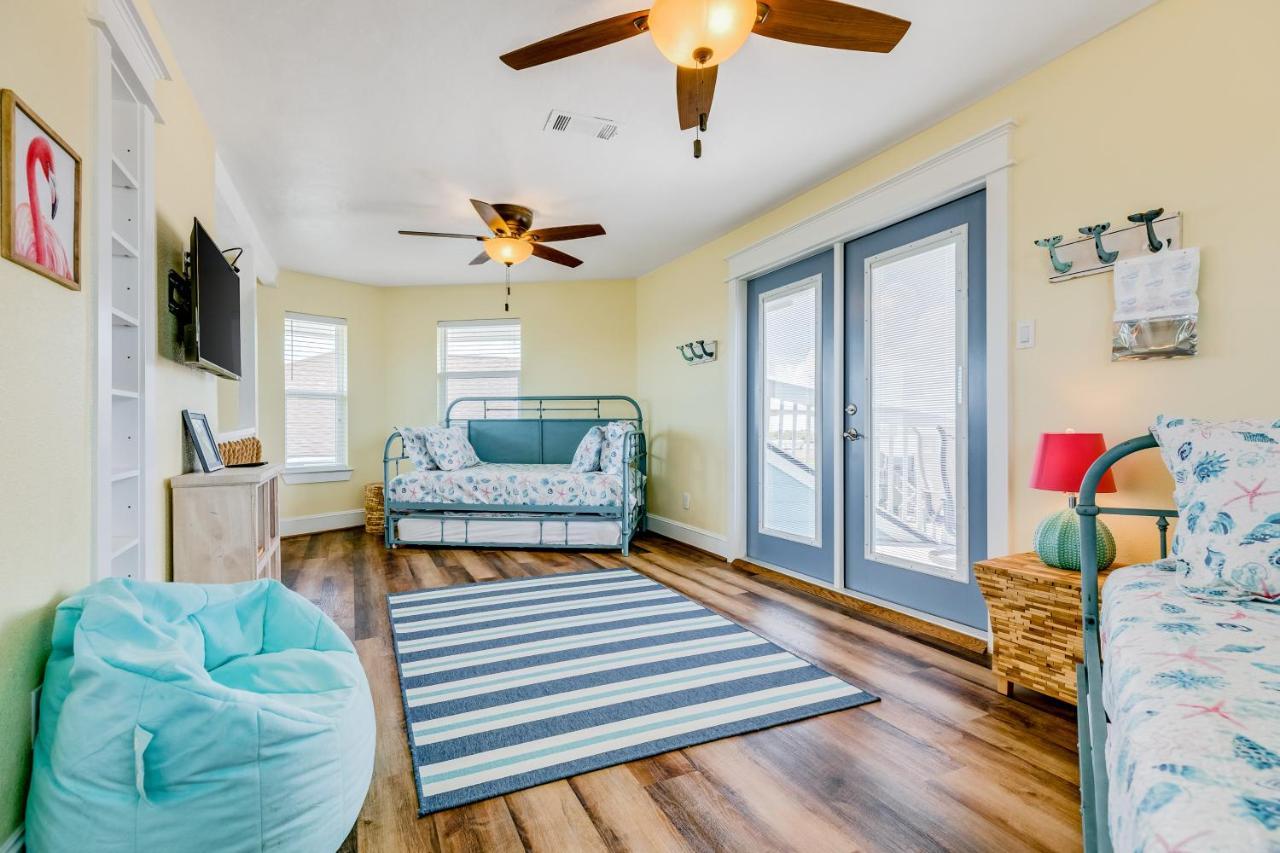 Villa The Quirky Whale Surfside Beach Esterno foto